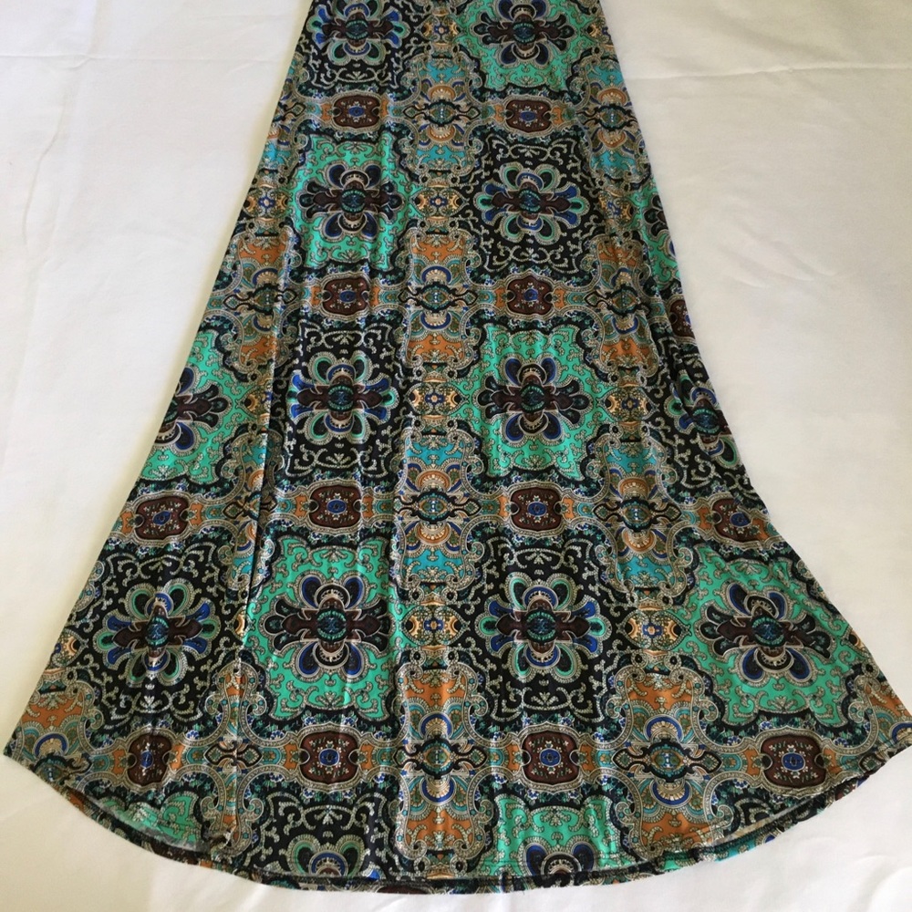 Multicolored Maxi Skirt - Picture 4 of 9